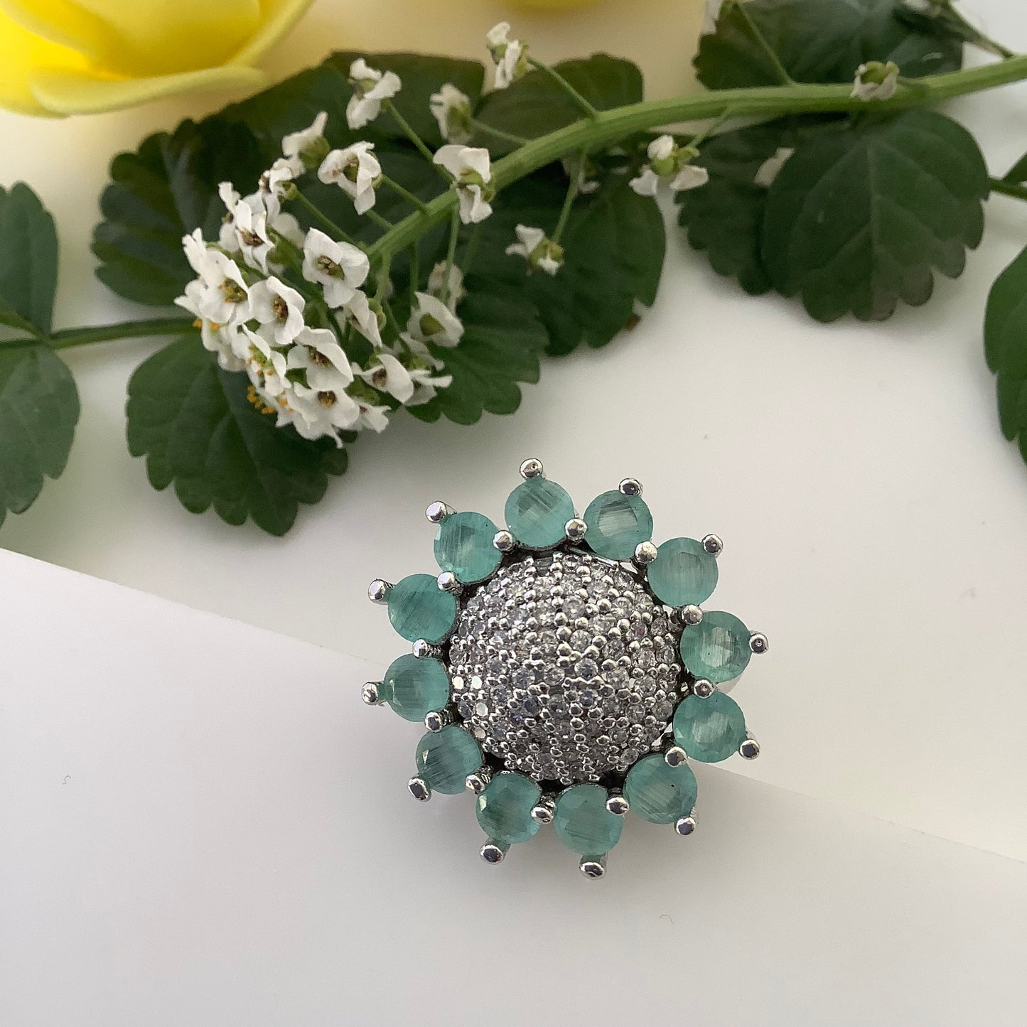 Salvanity Fashion Jewelry - Moissanites Skygreen Sunflower Finger Ring - American Diamonds, adjustable