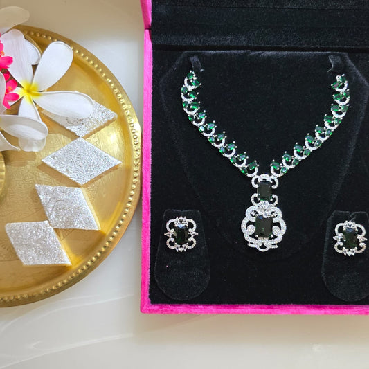 Salvanity American Diamond Nizam's collection Emerald Green Royal Necklace