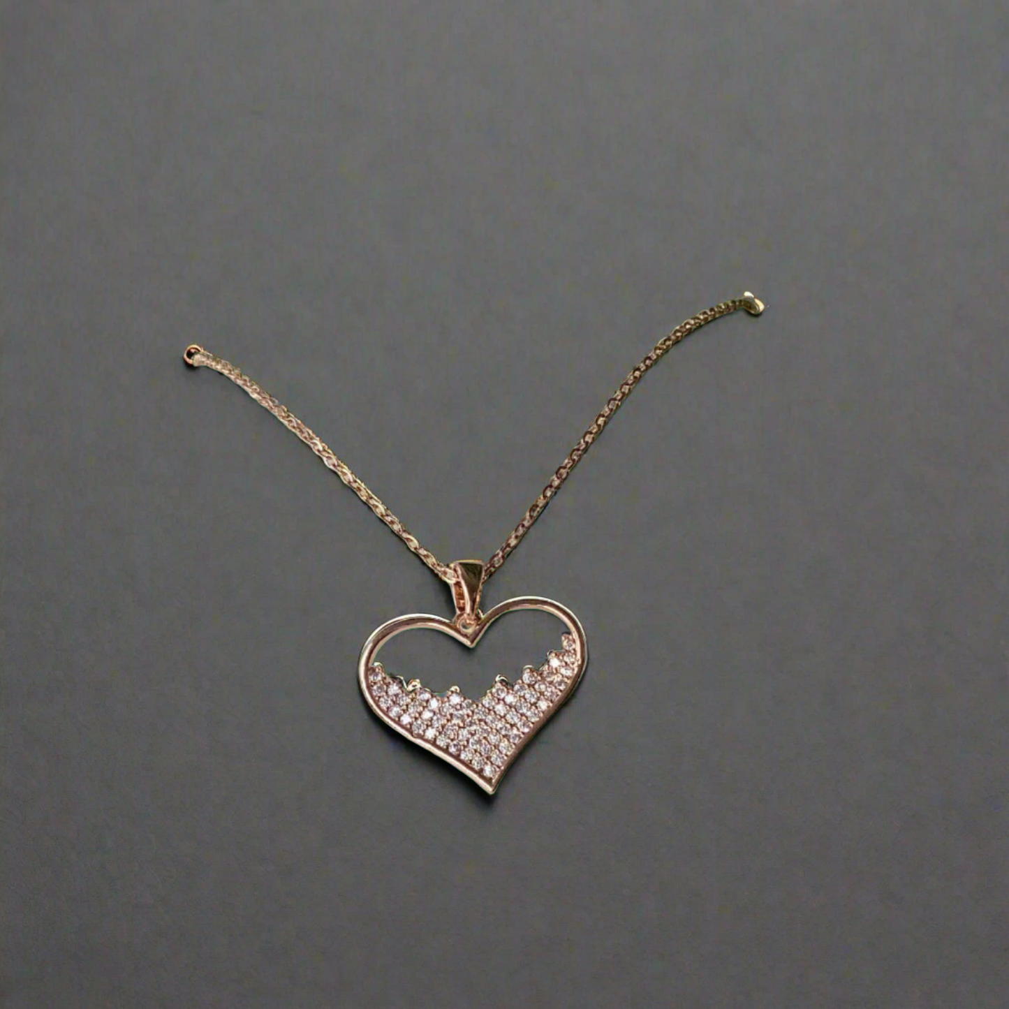 Salvanity K-POP Minecraft Heart Tarnish Necklace