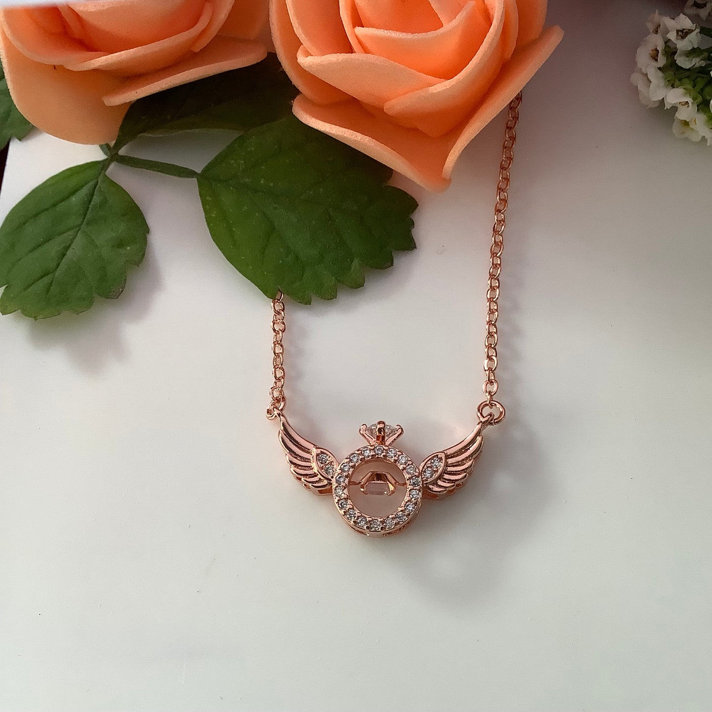 Salvanity K-POP Fashion Jewellery - Quiddich Swivelling Diamond Rose Gold Necklace