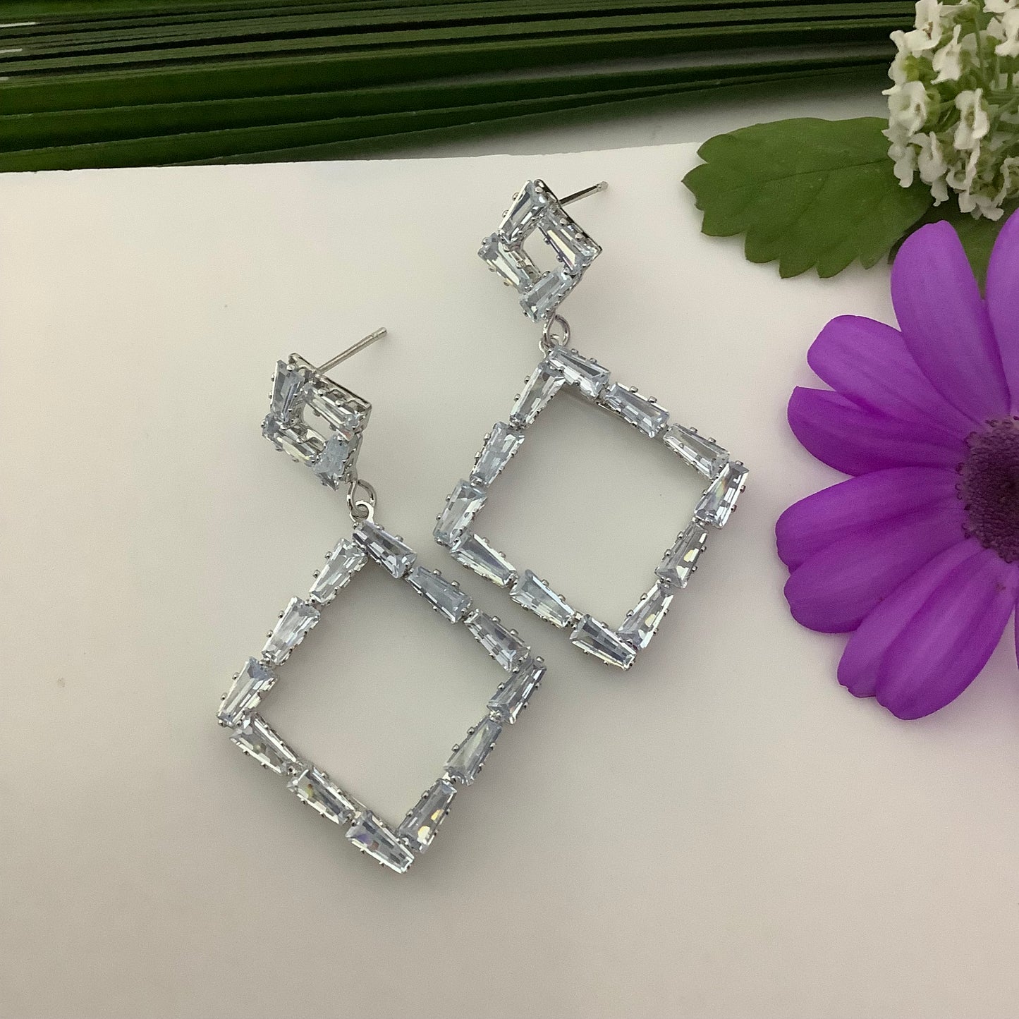 Salvanity - K-POP Diamond Rhombus earrings - Silver & Golden