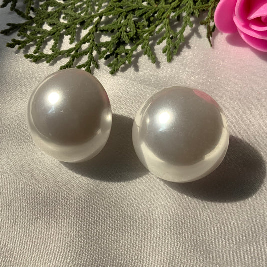 Salvanity - K-POP Fashion Jewellery White Pearl Balls Tops Earrings