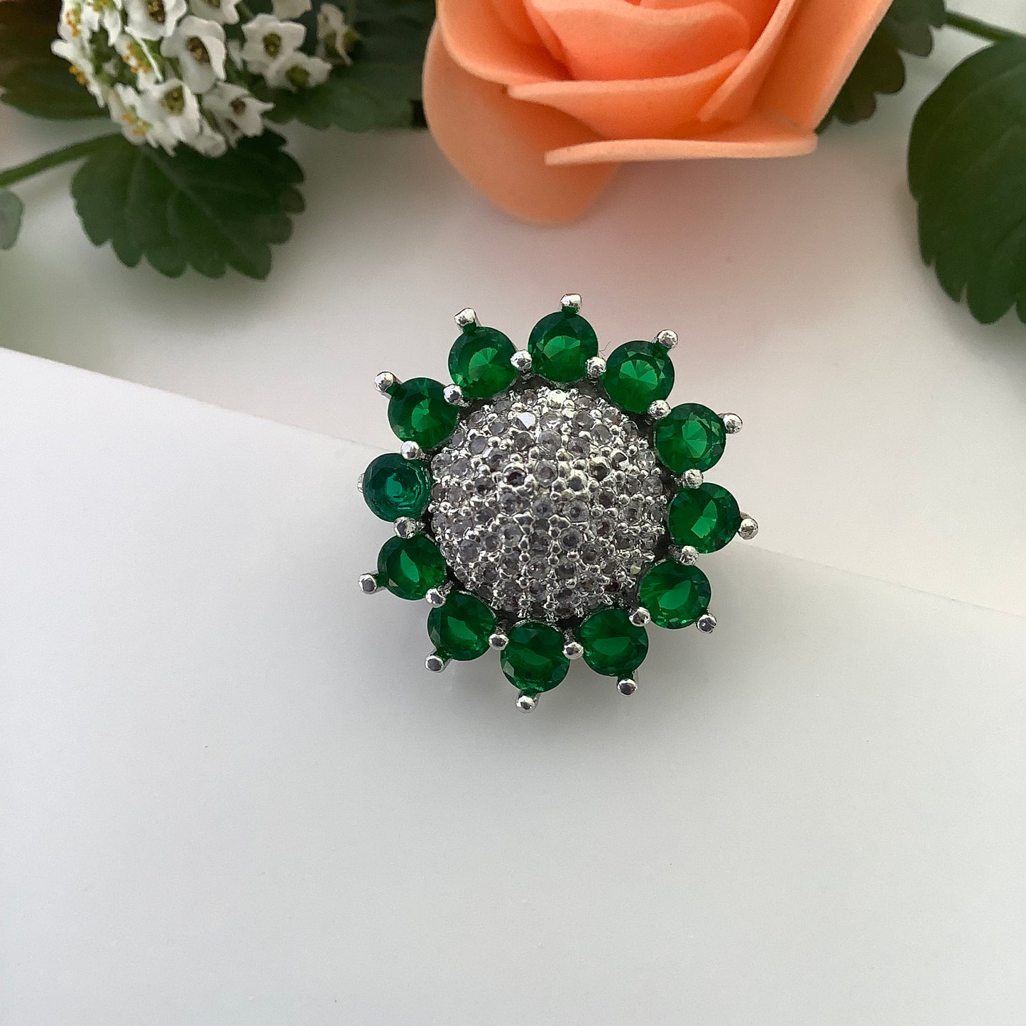 Salvanity Fashion Jewelry - Emerald Sunflower Finger Ring - American Diamonds, adjustable