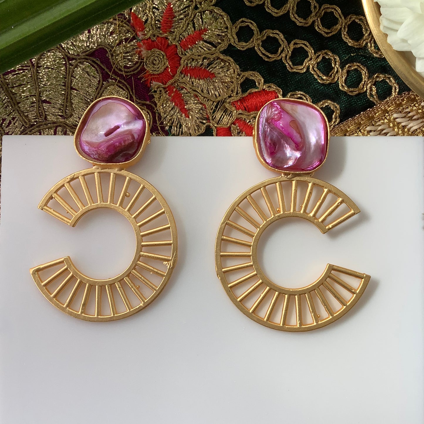 Salvanity Brass Gold - Chanel Inspired Baroque Mother of Pearl Earrings - Unique Pink