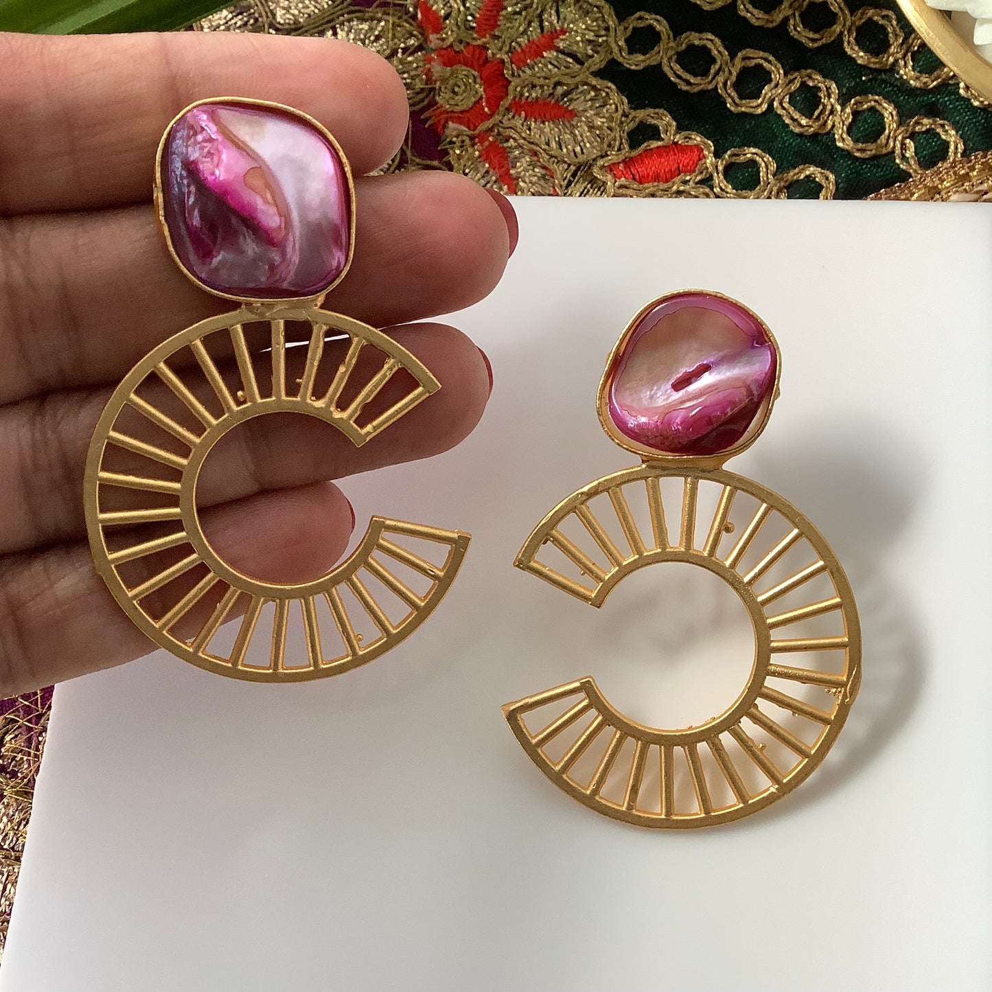 Salvanity Brass Gold - Chanel Inspired Baroque Mother of Pearl Earrings - Unique Pink