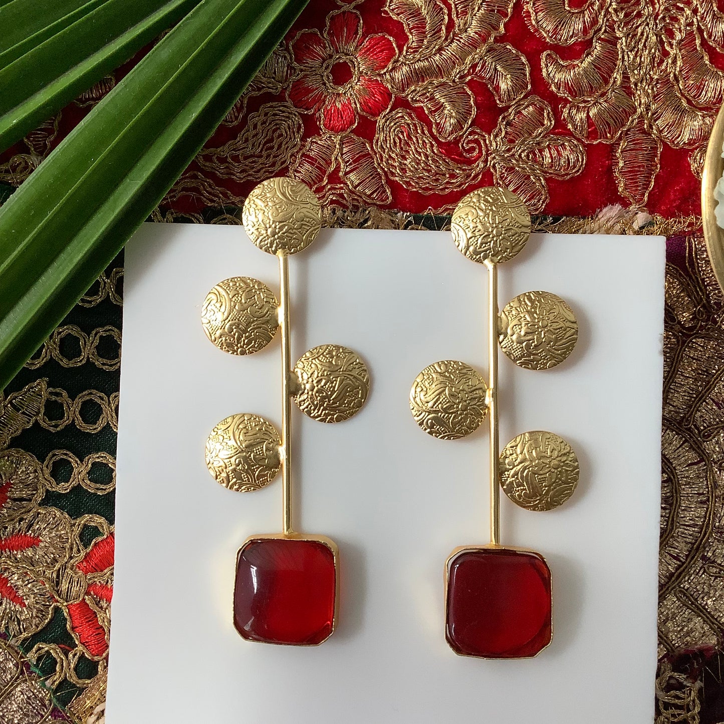 Salvanity Brass Gold - Tarudhan Earrings - Red