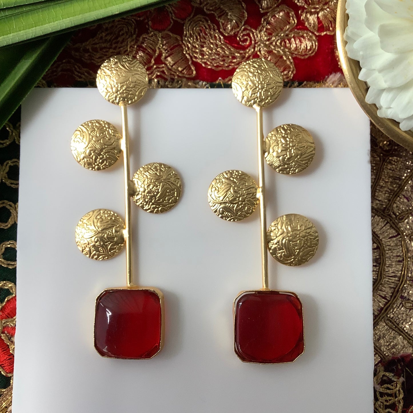 Salvanity Brass Gold - Tarudhan Earrings - Red