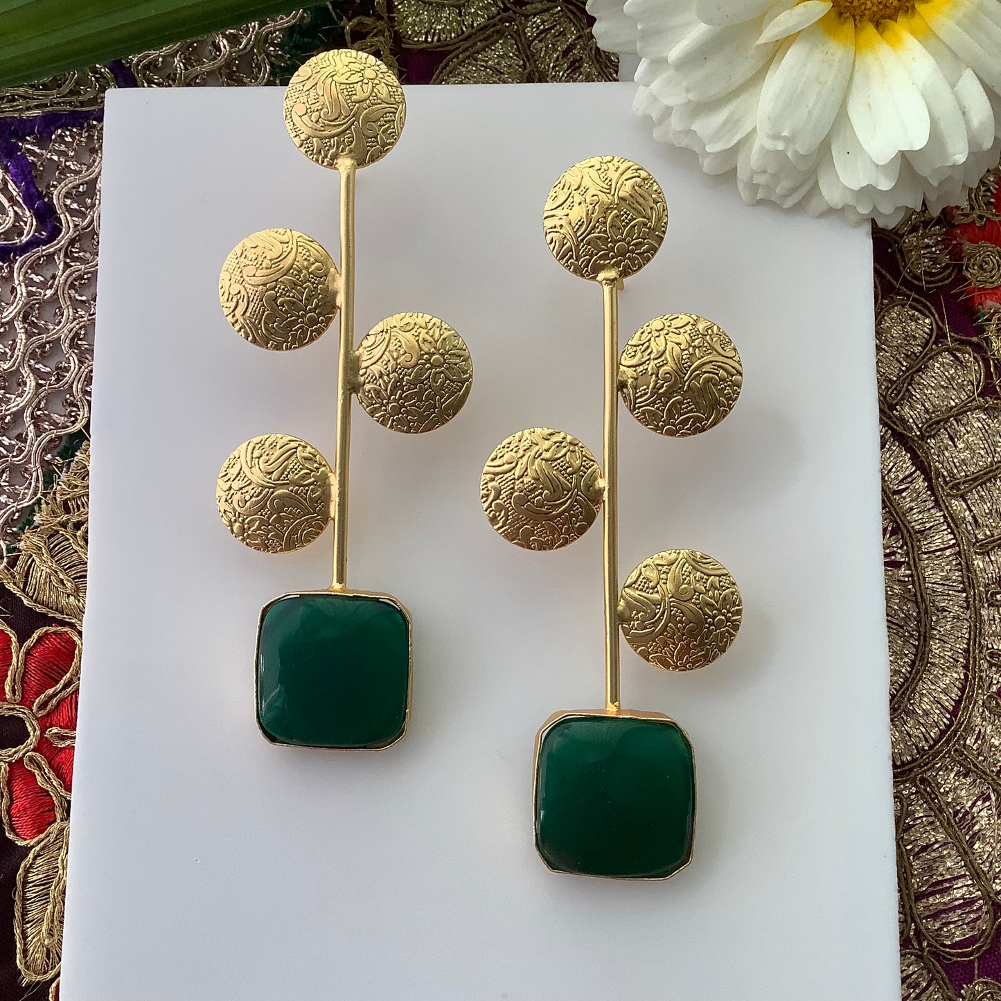 Salvanity Brass Gold - Tarudhan Earrings - Green