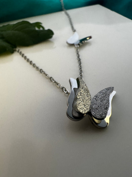 Salvanity K-POP Fashion Jewellery - 3D Silver Butterfly Necklace